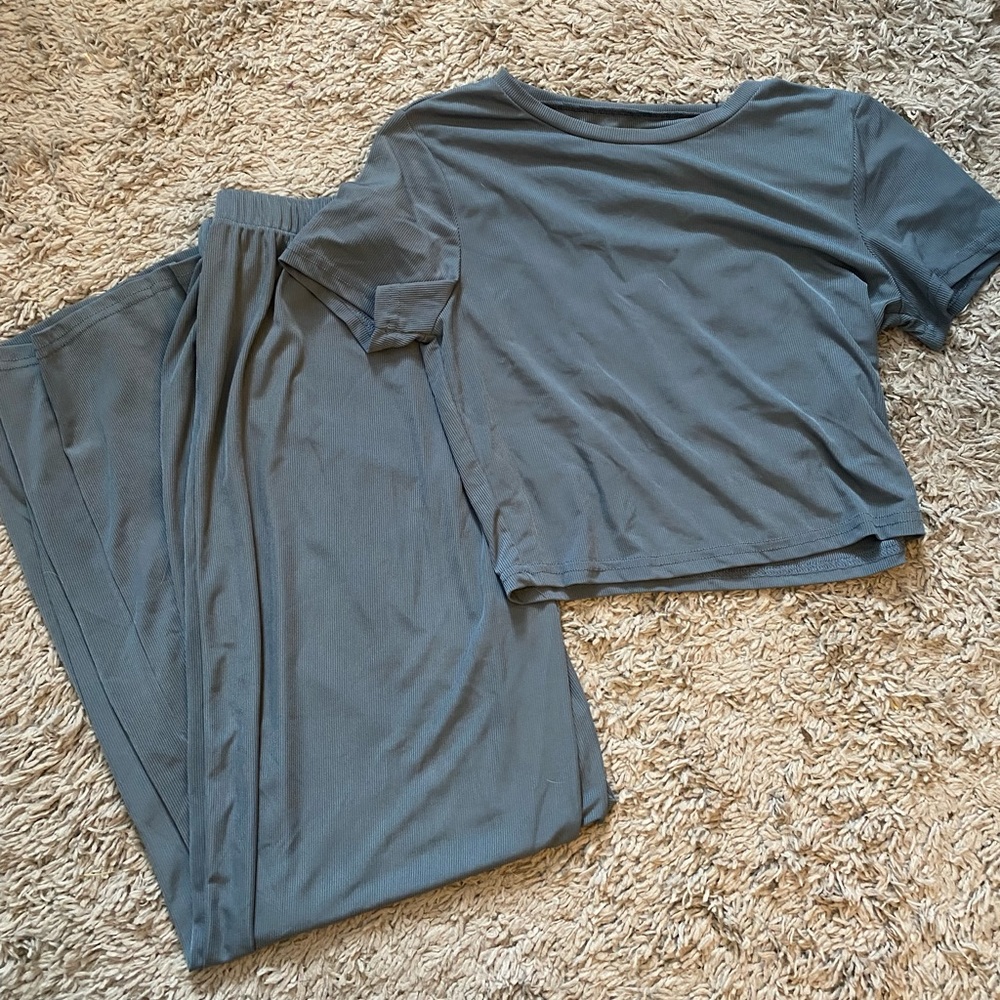 Women’s lounge set